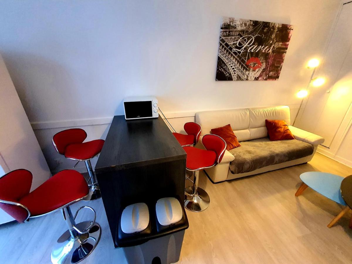 grand T3 avec terrasse CENTRE VILLE Bellac Esterno foto